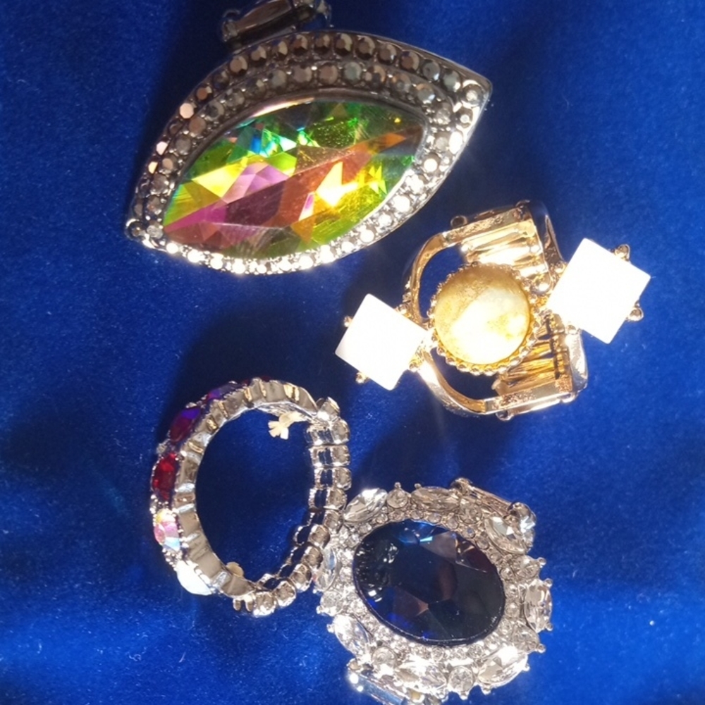 Elegant Multicolor Jewelry Set